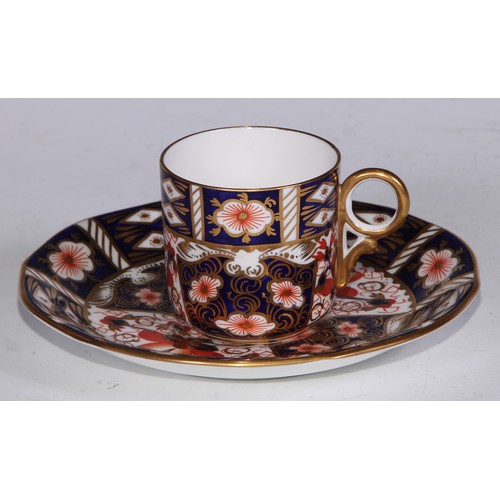 618 - A Royal Crown Derby 2451 pattern fluted part tea service, printed marks; etc