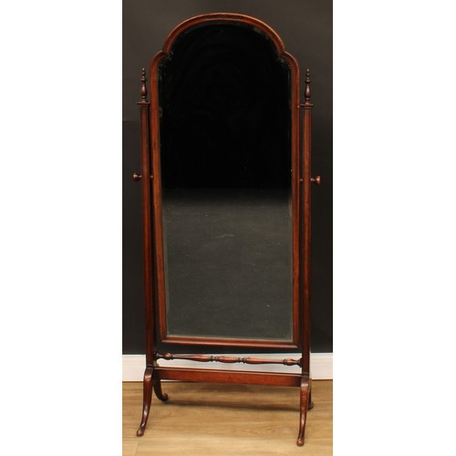 469 - A Queen Anne style mahogany cheval mirror, bevelled plate, 158.5cm high, 71cm wide, first-half 20th ... 