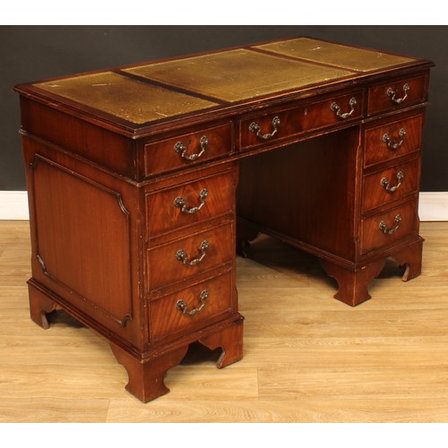 427 - A George III style twin pedestal desk, 76.5cm high, 121cm wide, 61cm deep