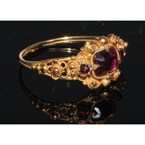 117 - A 19th century 15ct gold cluster set with 10 multi-coloured facet cut stones; an 18ct gold ring set ... 