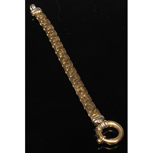 241 - An 18ct gold bracelet, flattened hollow cast links, oversized ring clasp, 20cm long, 31g