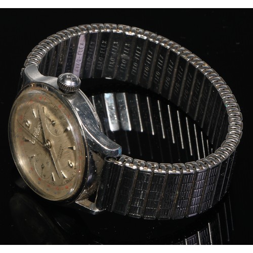 100 - Watches - a 1940s Titus Genf wristwatch, black dial, Arabic numerals, minute track, subsidiary secon... 