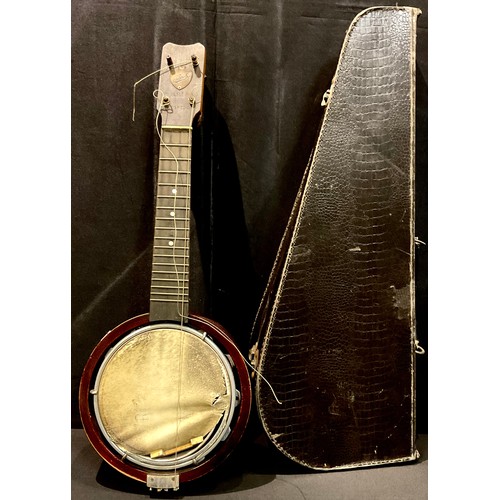 482 - A Keech Patent Banjulele banjo, Pat. no. 219720/2,  cased