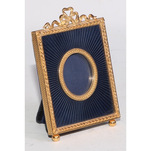 294 - A Kitney and Co, gilt metal miniature photograph frame, 10.5cm, boxed