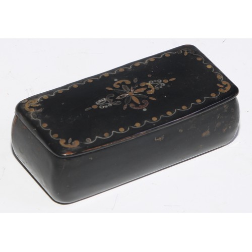 397 - A 19th century Mauchline type papier-mâché rounded rectangular snuff box, hinged cover, 9cm; other 1... 