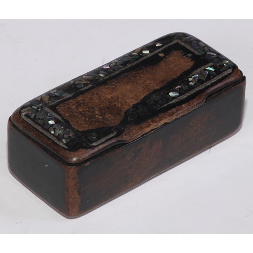 397 - A 19th century Mauchline type papier-mâché rounded rectangular snuff box, hinged cover, 9cm; other 1... 