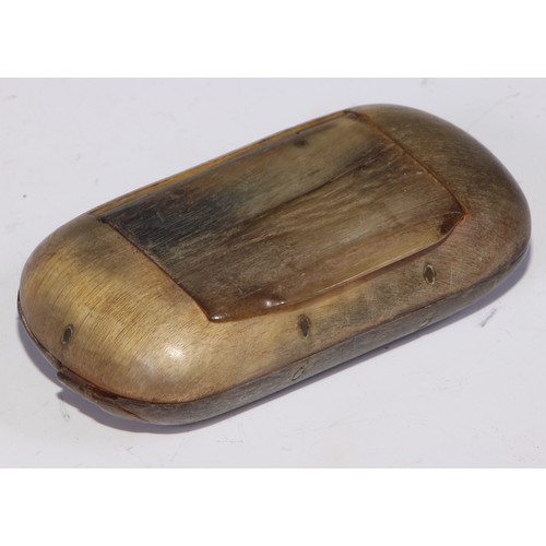 397 - A 19th century Mauchline type papier-mâché rounded rectangular snuff box, hinged cover, 9cm; other 1... 