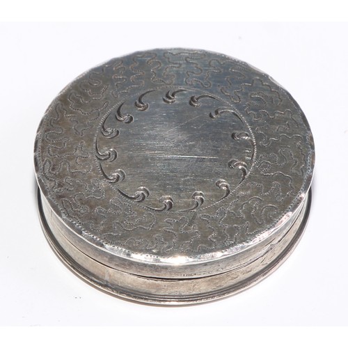 8 - A George IV silver snuff box, hand engraved, Birmingham 1821, 2.5cm; a Victorian silver scallop shap... 