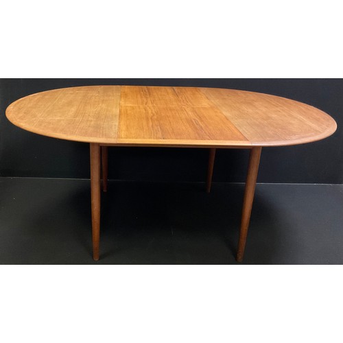 66 - Danish design - a Mogens Koch extending dining table, 72cm tall x 120cm x 120cm (175cm extended).