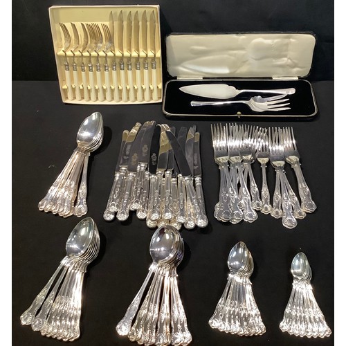 98 - E.P.N.S. Kings pattern flatware - comprisng eight soup spoons, dinner forks, dinner knives, dessert ... 