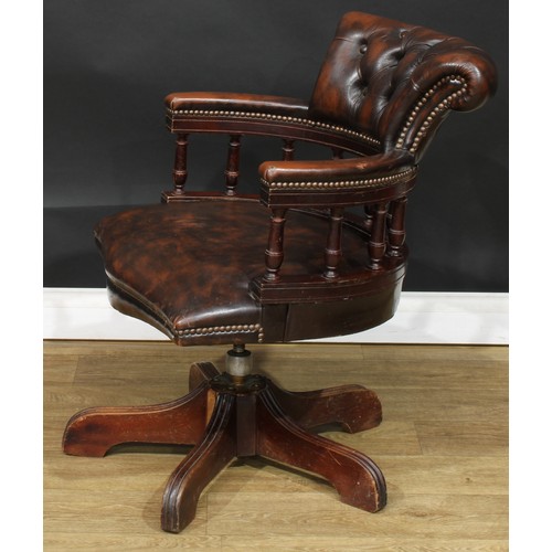 204 - A Victorian style swivel office chair, 82cm high, 62cm wide, the seat 51cm wide and 42cm deep