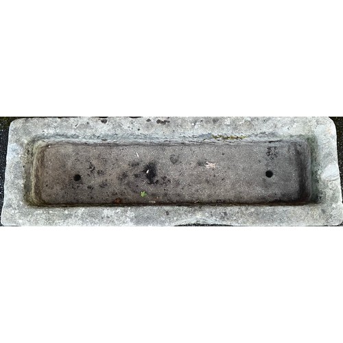 3024 - A 19th century Derbyshire gritstone trough, 32cm high, 140cm wide, 46cm wide


**Please note that so... 