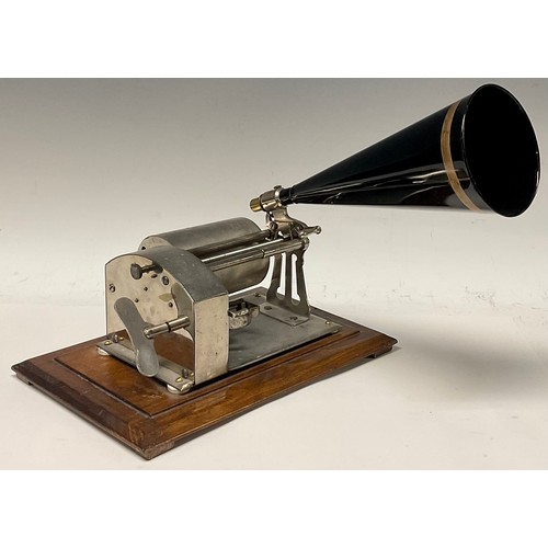 1330 - An early 20th century phonograph, black horn, 32cm wide