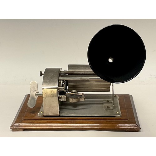 1330 - An early 20th century phonograph, black horn, 32cm wide