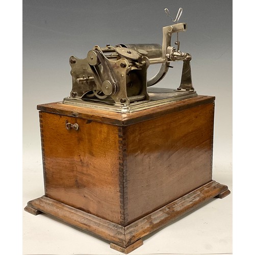 1329 - An early 20th century French  Pathe Freres phonograph, rectangular case, 336cm wide