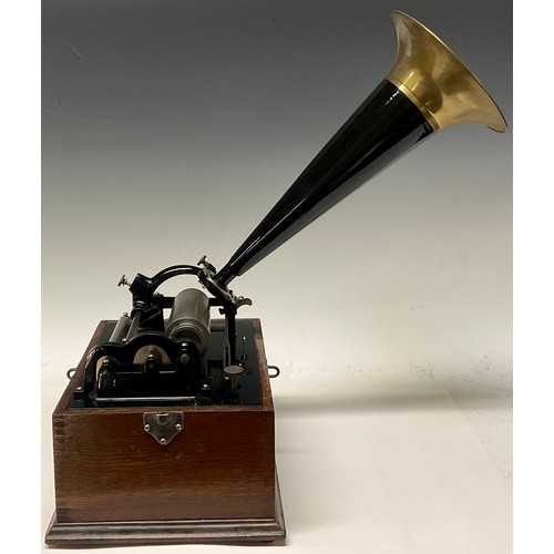 1322 - An early 20th century Edison Gem phonograph,  serial no.1668S, Edison-Bell Consolidated plaque, with... 