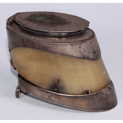 1287 - A 19th century mounted hoof table snuff box, hinged cover, 9cm long, c.1880