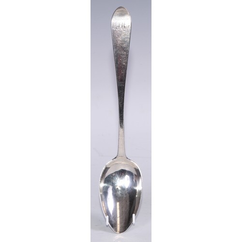 4 - A George III Scottish Provincial silver Celtic Point pattern table spoon, 24cm long, Alexander Campb... 