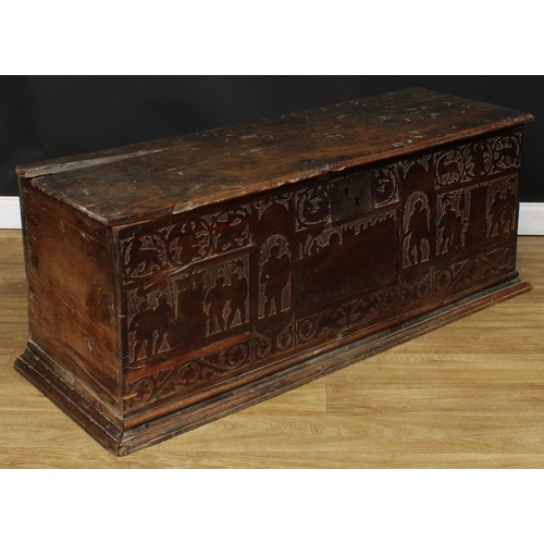 1401 - A 16th century Italian cedar or cypress cassone or chest, possibly Umbria or Venice, hinged cover, t... 