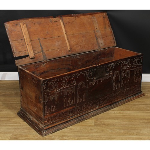 1401 - A 16th century Italian cedar or cypress cassone or chest, possibly Umbria or Venice, hinged cover, t... 