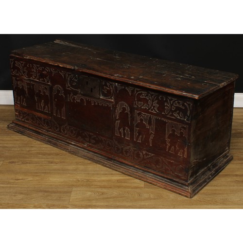 1401 - A 16th century Italian cedar or cypress cassone or chest, possibly Umbria or Venice, hinged cover, t... 