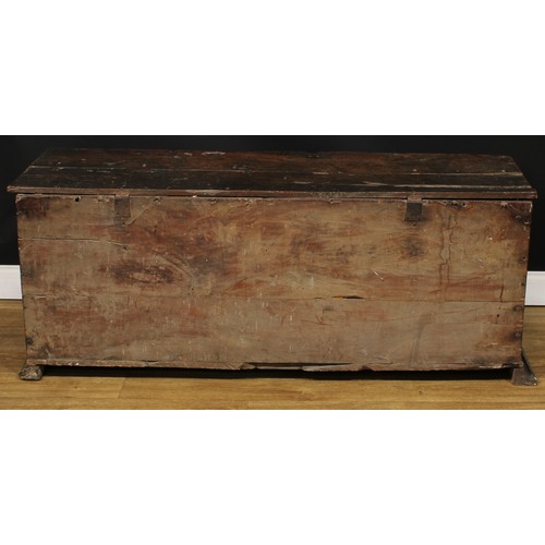 1401 - A 16th century Italian cedar or cypress cassone or chest, possibly Umbria or Venice, hinged cover, t... 