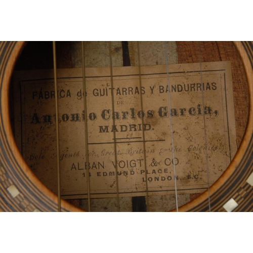 1365 - A 19th century Spanish parlour guitar, labelled Antonio Carlos Garcia, Madrid, Alban Voigt & Co, 14 ... 