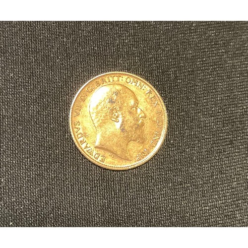 320 - A George V half sovereign, 1907, 4g