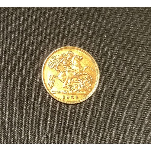 323 - A George V half sovereign, 1907, 4g