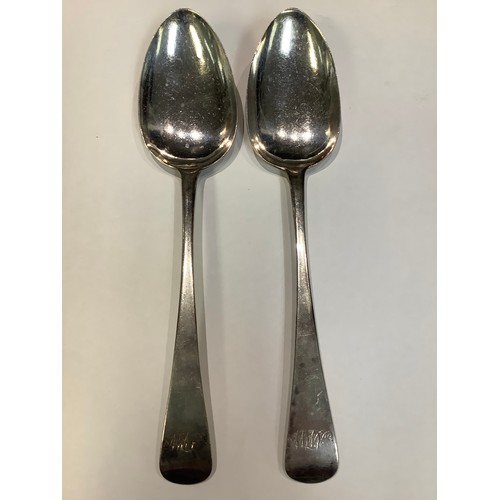 161 - A pair of Victorian silver serving spoons, London 1840, 111g