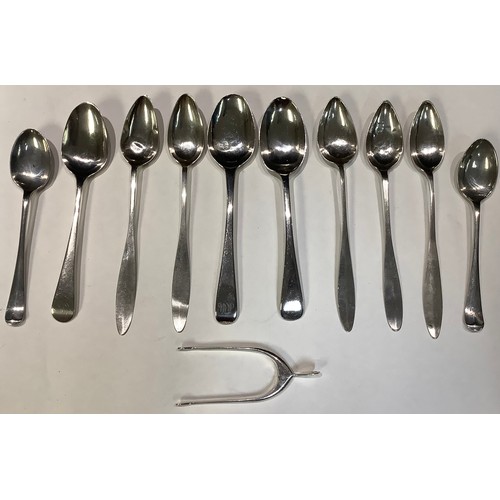 237 - A pair of silver wishbone sugar tongs, Birmingham 1951; hallmarked silver teaspoons; 122g (11)