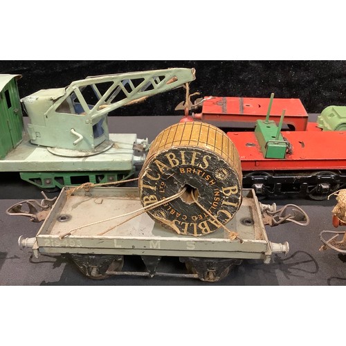 329 - Toys & Juvenalia - a collection of Hornby O Gauge tinplate rolling stock including a 'SIR ROBERT MCA... 