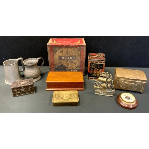 186 - Boxes and Objects - 1914 Princess Mary Gift box; pair of pewter blaster mugs; etc