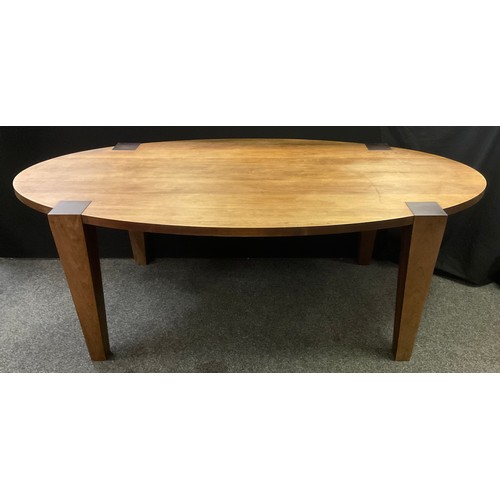 216 - A Modern Design walnut dining table, solid oval top, tapered square legs, 76.5cm tall x 220cm x 115c... 