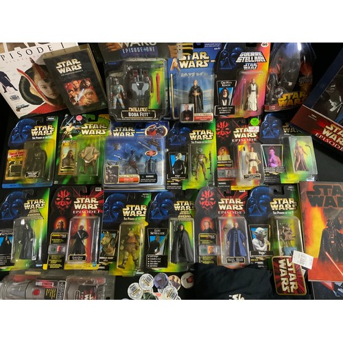 148 - Toys- Star Wars Power of the Force and Power of the Jedi models;  Manga comics;   Tacos plus extras ... 