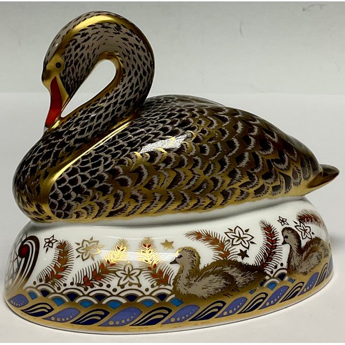 28 - A Royal Crown Derby paperweight, Black Swan, specially commissioned by Royal Doulton to celebrate th... 