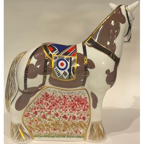 56 - A Royal Crown Derby paperweight, The Derby War Horse, to commemorate the centenary of WWI 1914 - 191... 