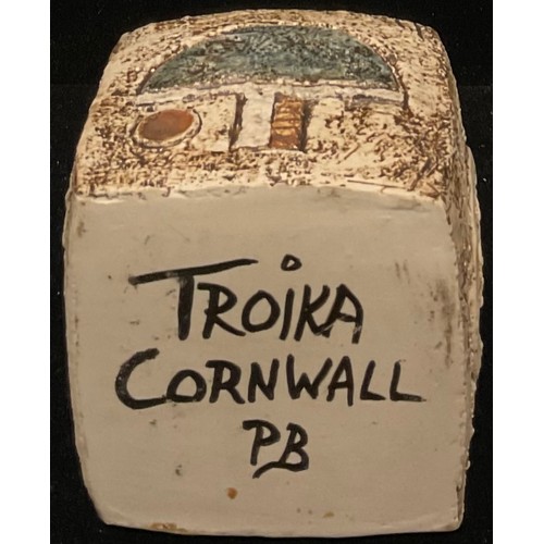 60 - A Troika marmalade pot, decorated by Penny Black, monogrammed, incised and impressed with geometric ... 