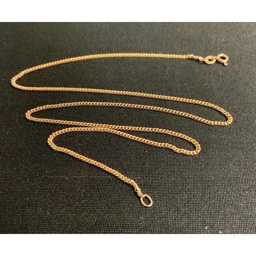 400 - A 9ct gold chain, 44cm long, 4g