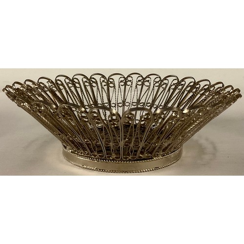 197 - A silver coloured metal filigree basket, 17cm diam, 152g