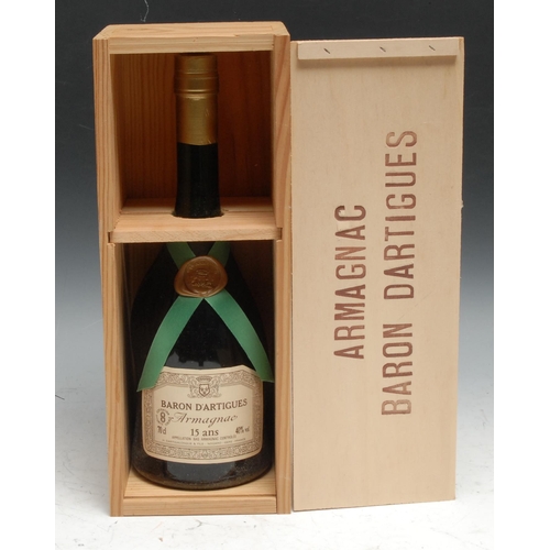 805 - Baron d'Artigues Armaganc, 15 years old vintage when bottled, 70cl, 40%, label good, level at base o... 