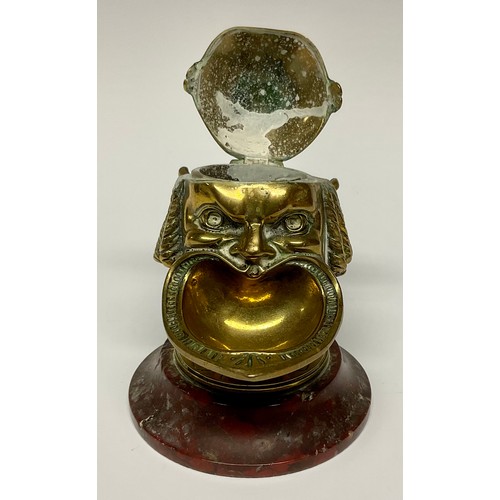 104 - A 19th century Grand Tour gilt bronze inkwell, cast after the Antique, rosso antico marble base, 11c... 