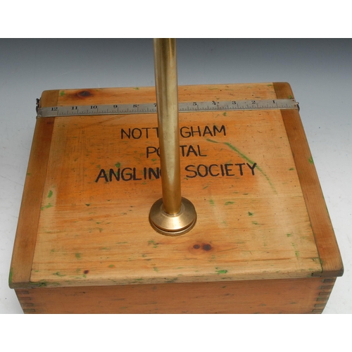 797 - Angling - a set of early 20th century Brecknell fishing scales, made exclusively for the Nottingham ... 