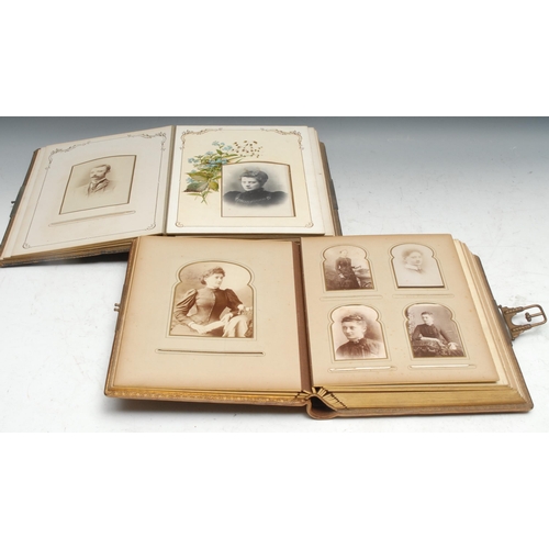 958 - Photography - a 19th century tooled leather carte de visite album, containing various single and gro... 