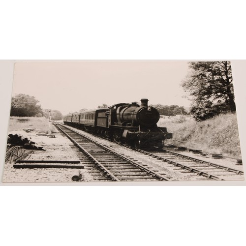 980 - Railway interest: Great Western Railway and British Railways standard types, a collection of approx.... 