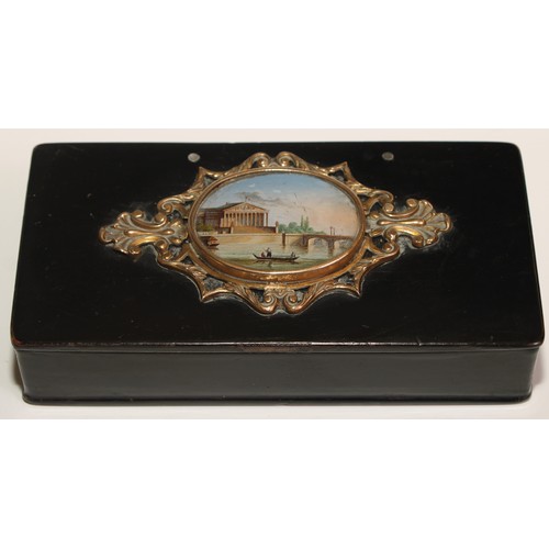 50 - A 19th century French papier mache rounded rectangular table snuff box, hinged cover applied with a ... 