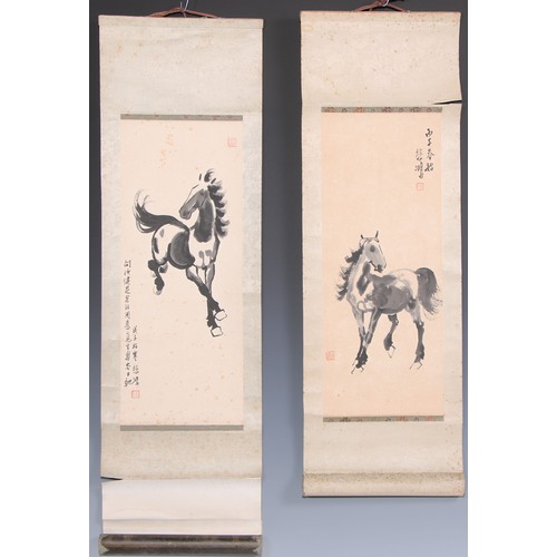 185 - A Chinese scroll, printed with a horse after Xu Beihong (1895-1953), inscribed, red seal marks, 20cm... 