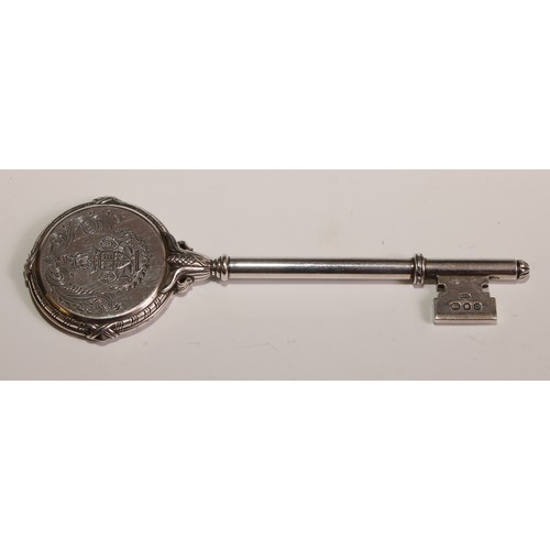 82 - Copoclephily - a George VI silver presentation key, 1914 - 1918 & 1939 - 1945 Church Hill Memorial G... 