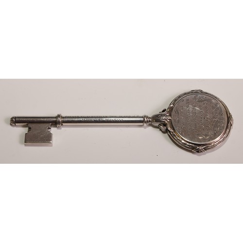 82 - Copoclephily - a George VI silver presentation key, 1914 - 1918 & 1939 - 1945 Church Hill Memorial G... 