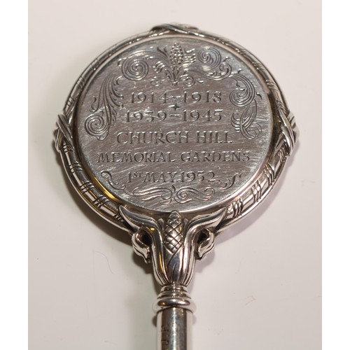 82 - Copoclephily - a George VI silver presentation key, 1914 - 1918 & 1939 - 1945 Church Hill Memorial G... 